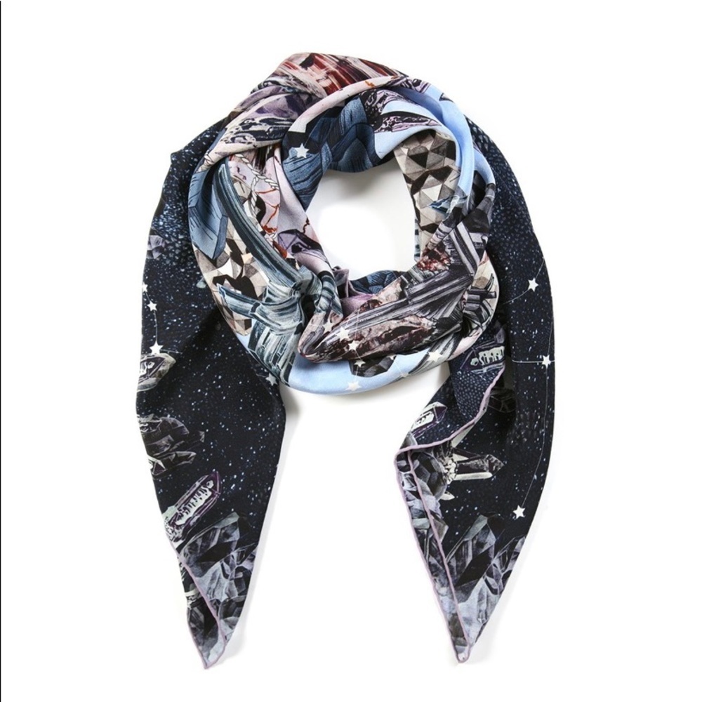Forget Me Not Meteorite Scarf - Picture 2 of 6